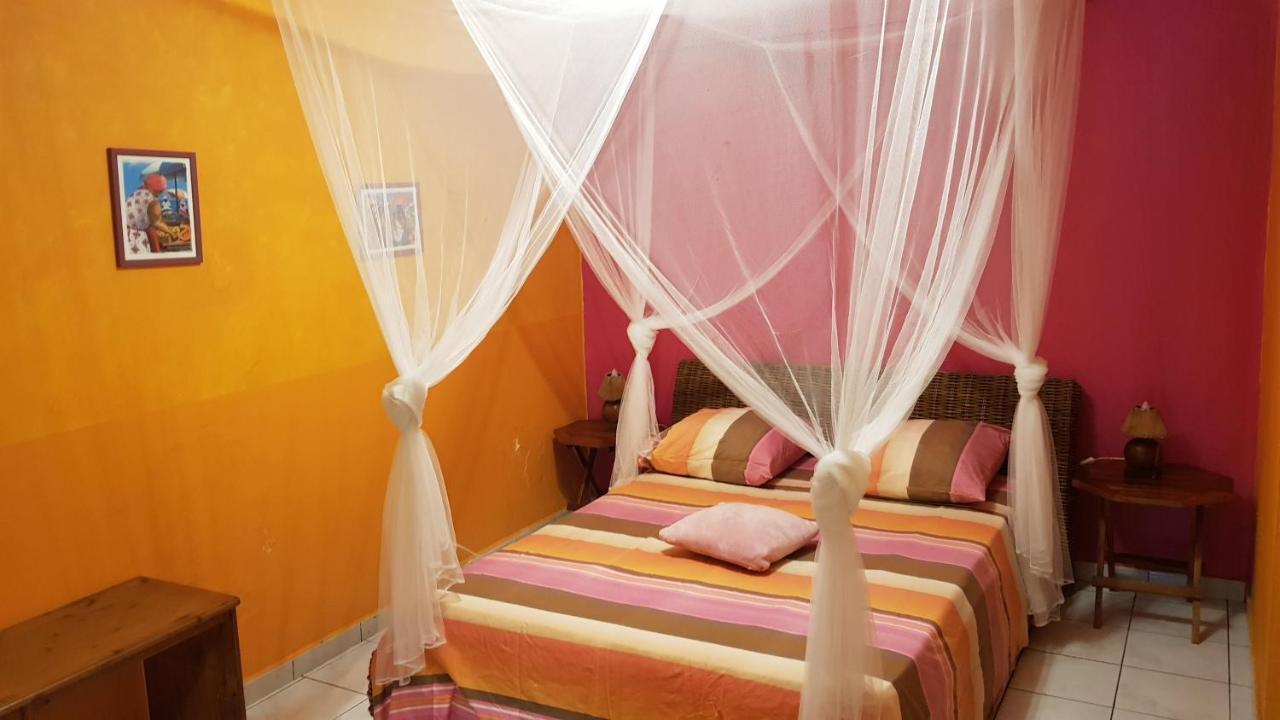 La Creolina Villa Sainte-Rose Exterior photo