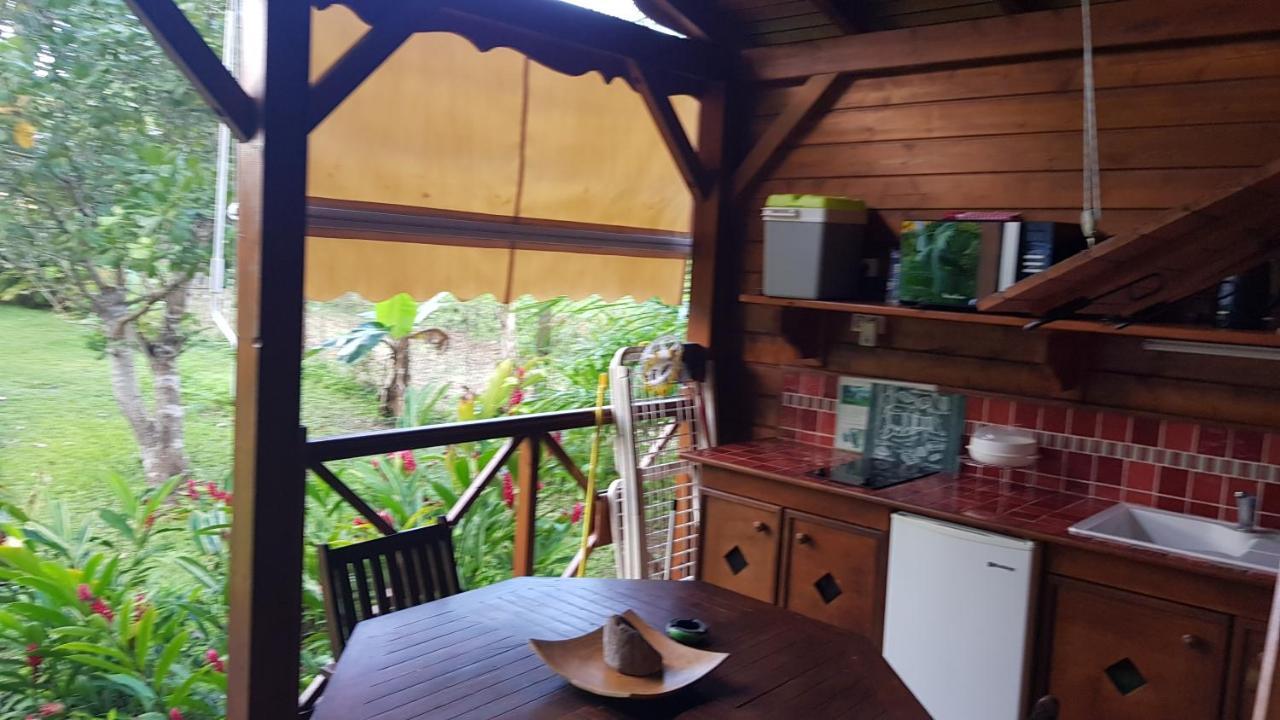 La Creolina Villa Sainte-Rose Exterior photo